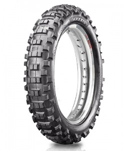 copertone posteriore M7324 120/90-18 enduro omologato F.I.M. Maxxis